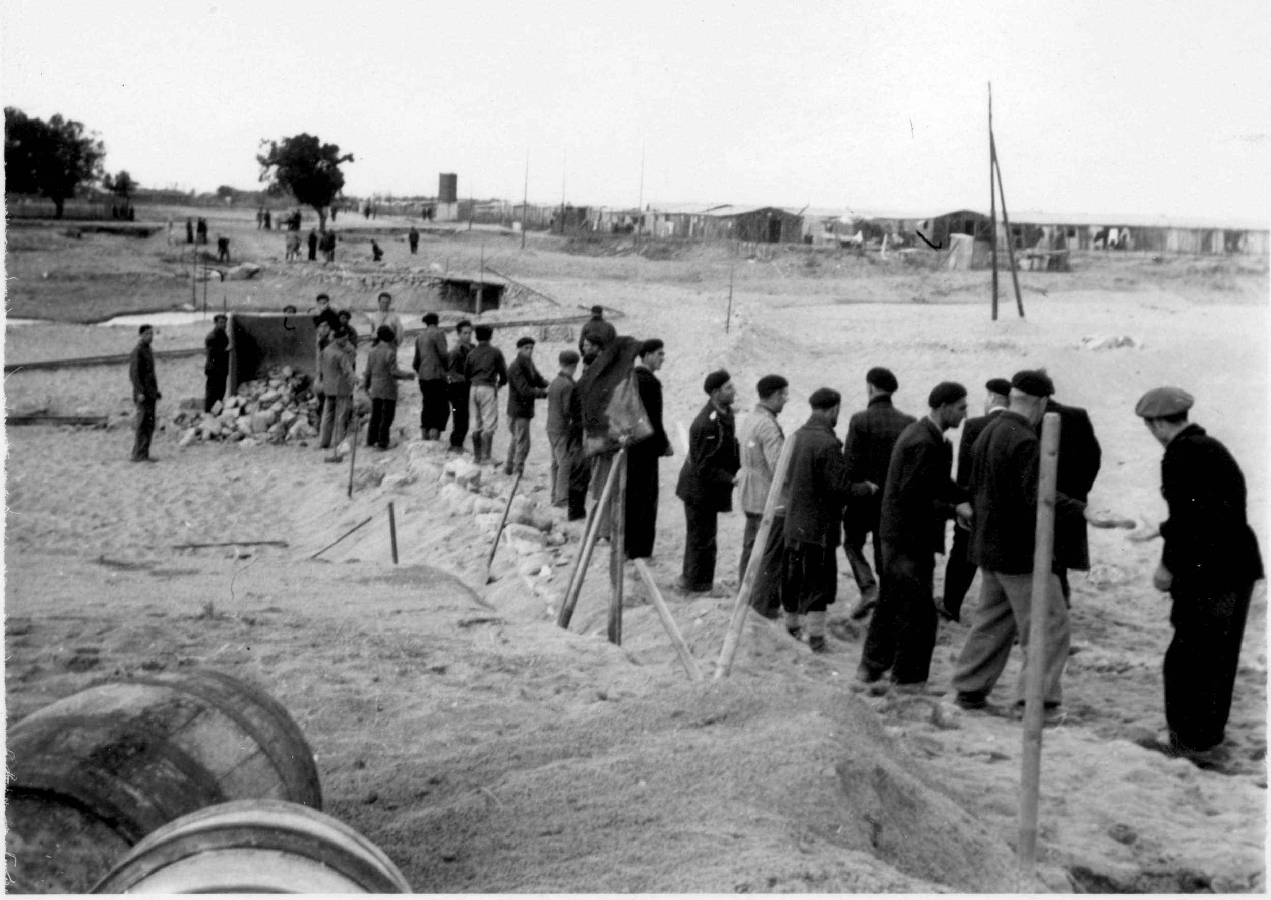 Camp d’internés civils