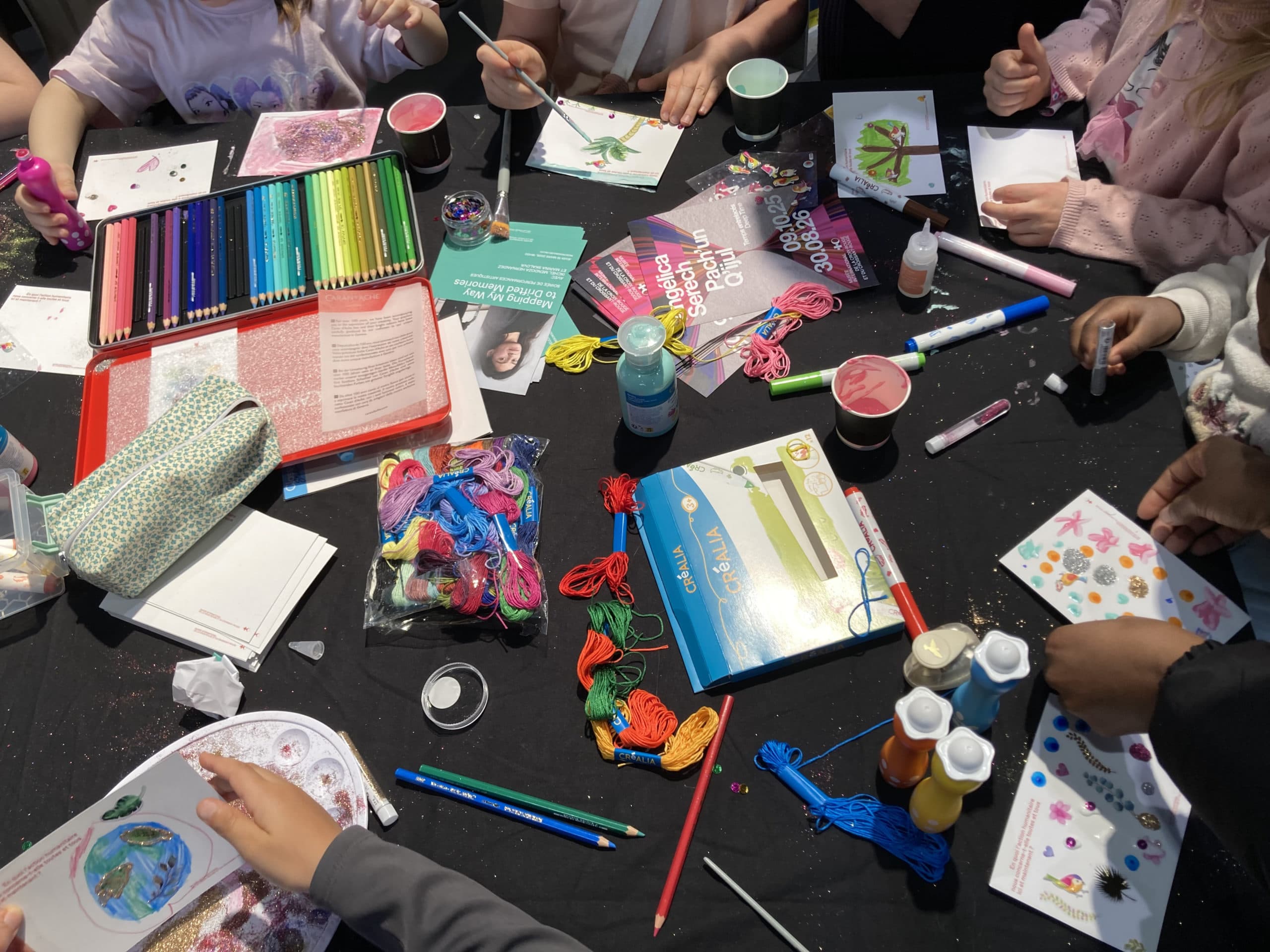 Visite guidée et atelier cartes postales